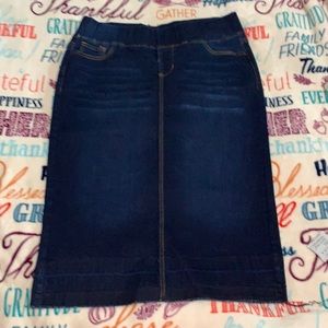 Be girl denim skirt size L